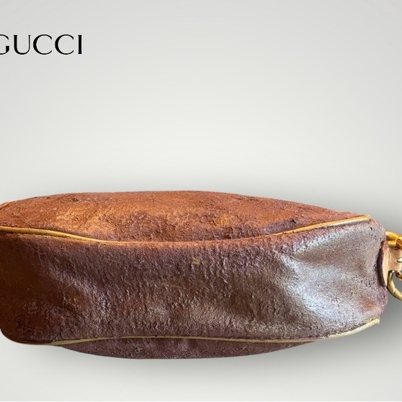 Authentic Gucci Vintage, Chocolate rugged textured, Caramel Leather Gold Chain - Picture 8 of 10